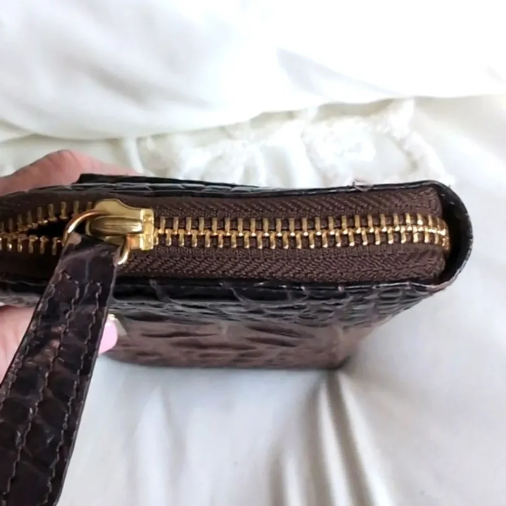 BRAHMIN Vintage SURI BROWN MELBOURNE GENUINE LEATHER ZIP AROUND WALLET
